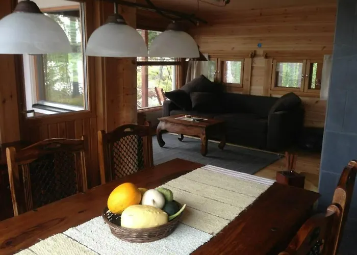 Domek alpejski Okkolan Lomamoekit *